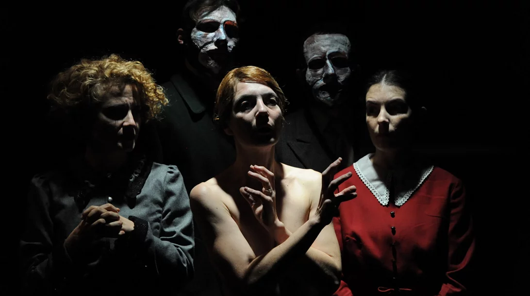 "Μεταμόρφωση" του Κάφκα: Επιστροφή στη σκηνή για 5η χρονιά, μετά την αναβολή