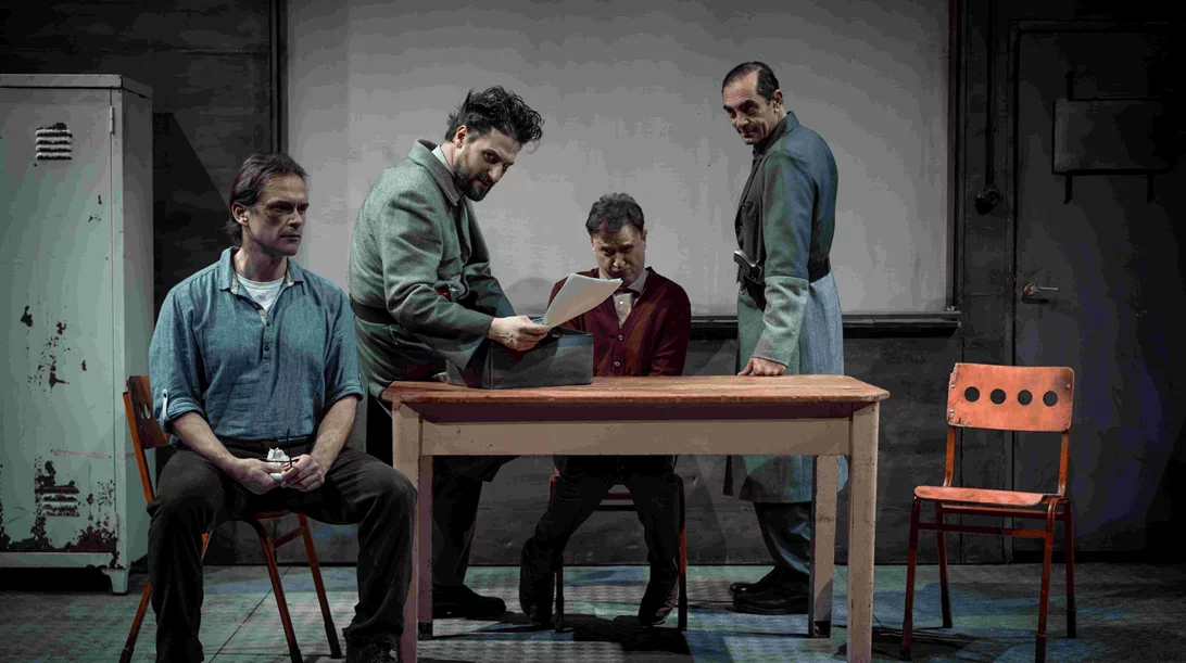 Ο "Πουπουλένιος" ετοιμάζεται να κατεβάσει αυλαία