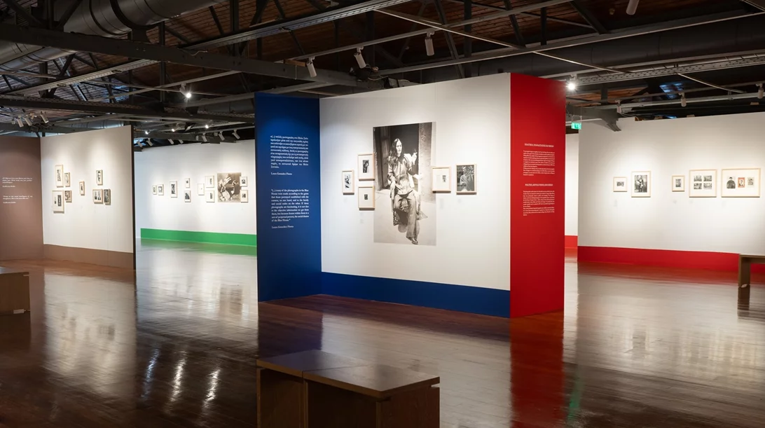 Φωτογραφίες της Φρίντα Κάλο κοσμούν το MOMus Θεσσαλονίκης