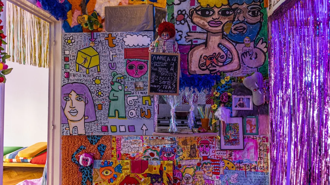 Ώρα να κατασκευάσουμε τα δικά μας φεμινιστικά κομπολόγια