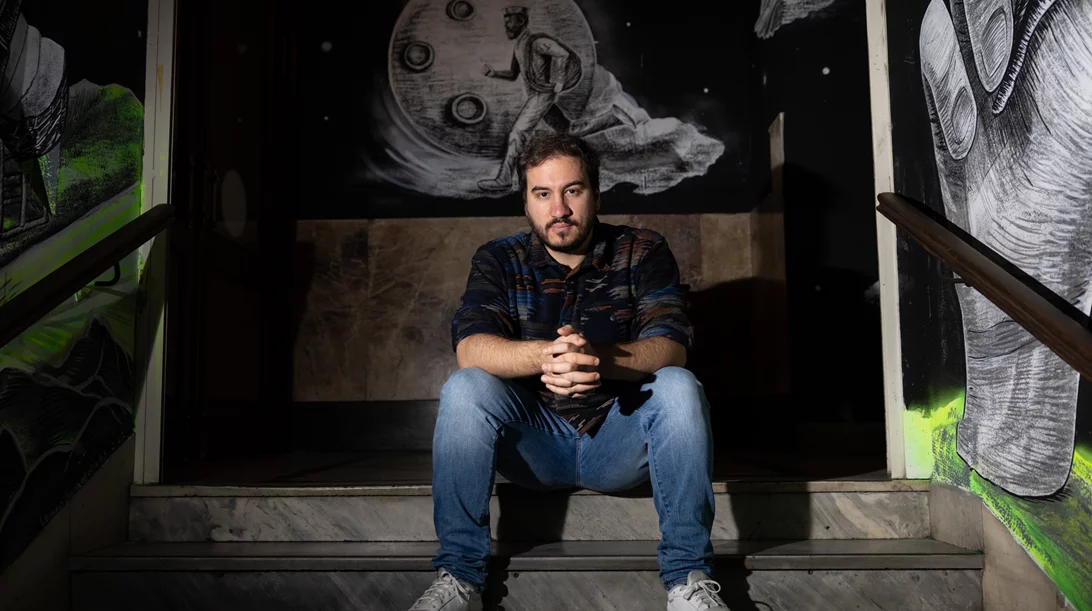 Η Εθνική Πινακοθήκη φιλοξενεί σκηνοθεσία του Γιώργου Κουτλή