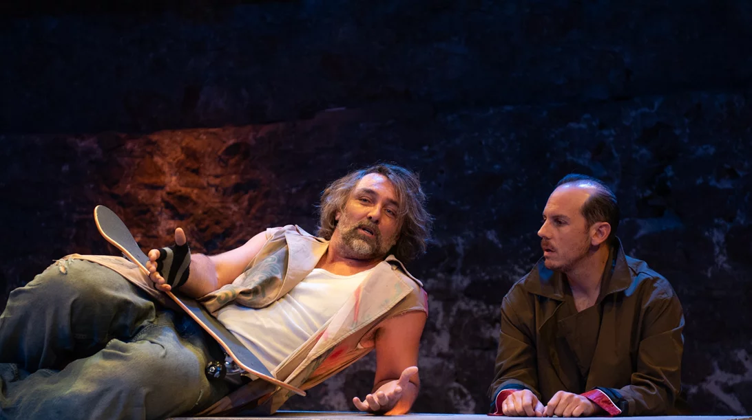 "Οι δύο σκύλοι" σε δύο τελευταίες παραστάσεις