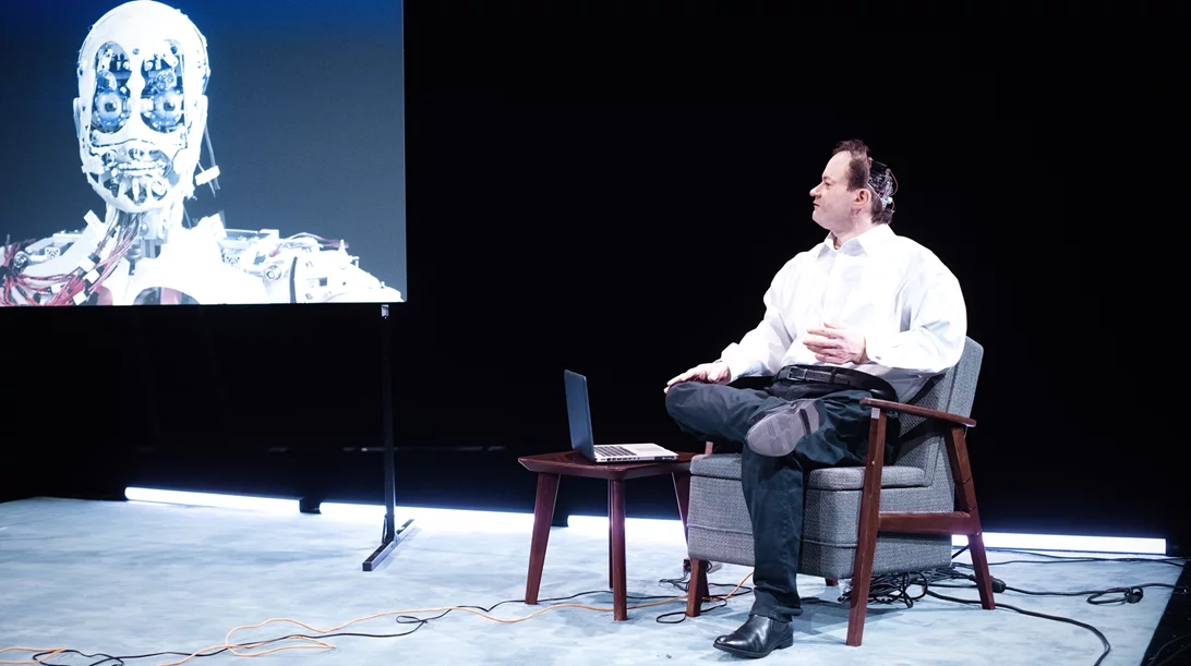 Το Athens Digital Arts Festival ανατρέχει σε 20 στιγμές από τα 20 χρόνια πορείας του