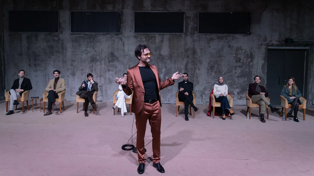 Το "Συνέδριο για το Ιράν" έρχεται στο Πορεία για έναν δεύτερο κύκλο παραστάσεων