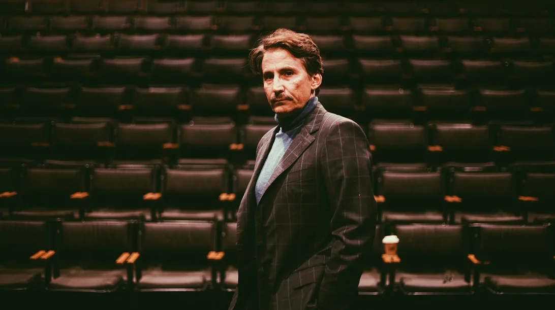 "Ο Υπάτιος στη στοιχειωμένη καμάρα": Λογοτεχνική βραδιά με τους συντελεστές της "Ηλέκτρας" στο θέατρο Πορεία