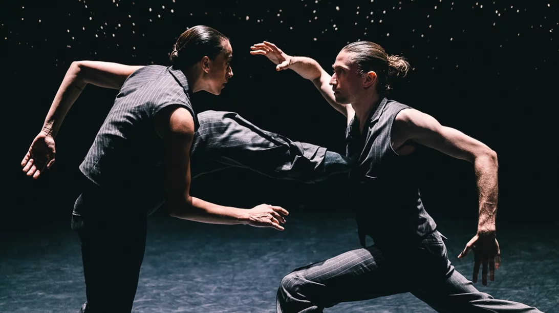 Ελληνική υπογραφή σε χορογραφία του Nederlands Dans Theater που επιστρέφει