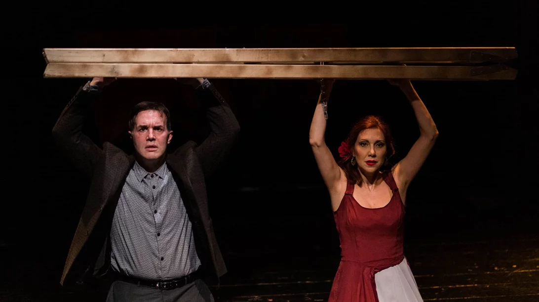 "Ay, Carmela": Το αντιφασιστικό έργο επιστρέφει στο θέατρο Μεταξουργείο