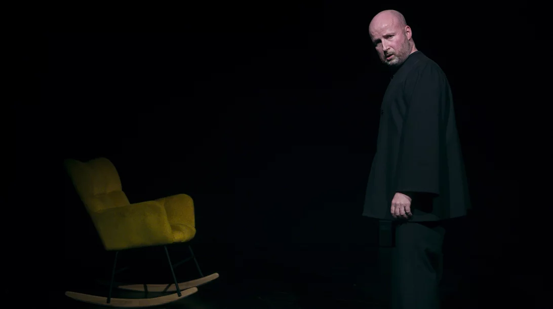 Το Dogma Theatre από τη Σλοβακία φέρνει το "Binding Outputs" στην Αθήνα