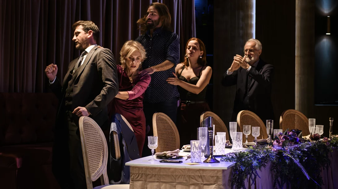 Sold-out το "Festen"!