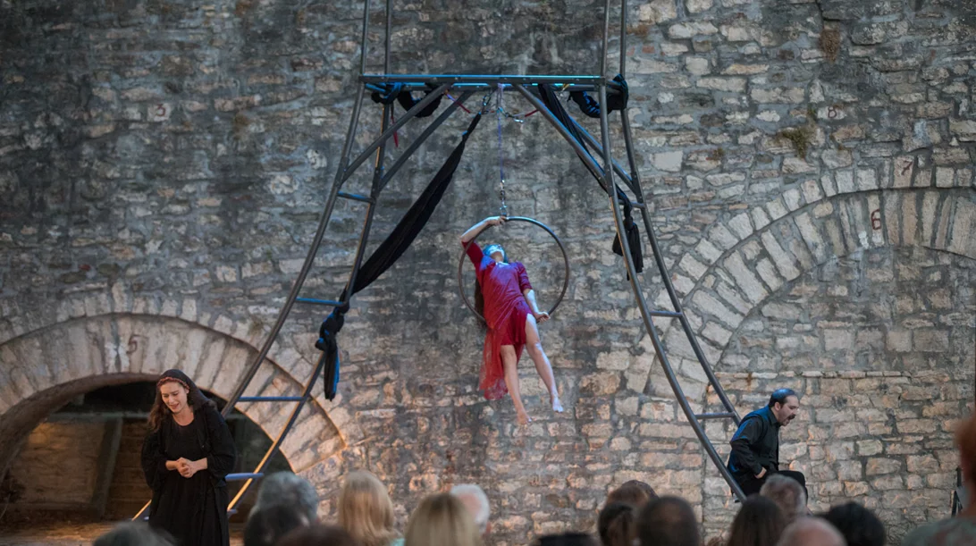 "Όλη η Ελλάδα ένας Πολιτισμός 2022": 70 παραστάσεις, συναυλίες και δράσεις ανακοινώνει το Υπουργείο Πολιτισμού και Αθλητισμού