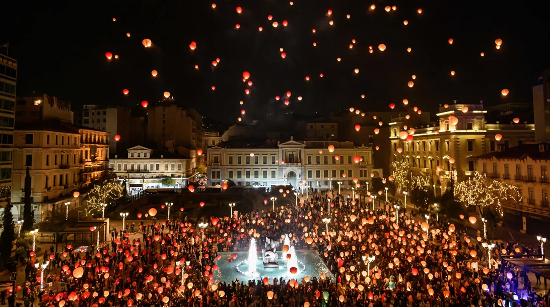 Παραμυθένια Χριστούγεννα στην Αθήνα με τη "Νύχτα των Ευχών"