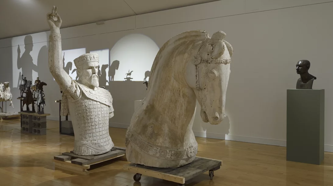 Ο κόπος του καλλιτέχνη μέσα απ’ το έργο του Γιάννη Παππά: Το νέο αφιέρωμα του Μουσείου Μπενάκη