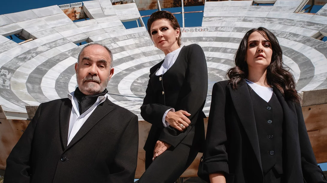 Το "Απόρρητο" σε σκηνοθεσία της Ταμίλα Κουλίεβα επανέρχεται στο Διάνα