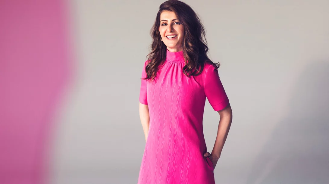 "Tiny Beautiful Things": Η Νία Βαρντάλος φέρνει για πρώτη φορά στην Ελλάδα την επιτυχία της