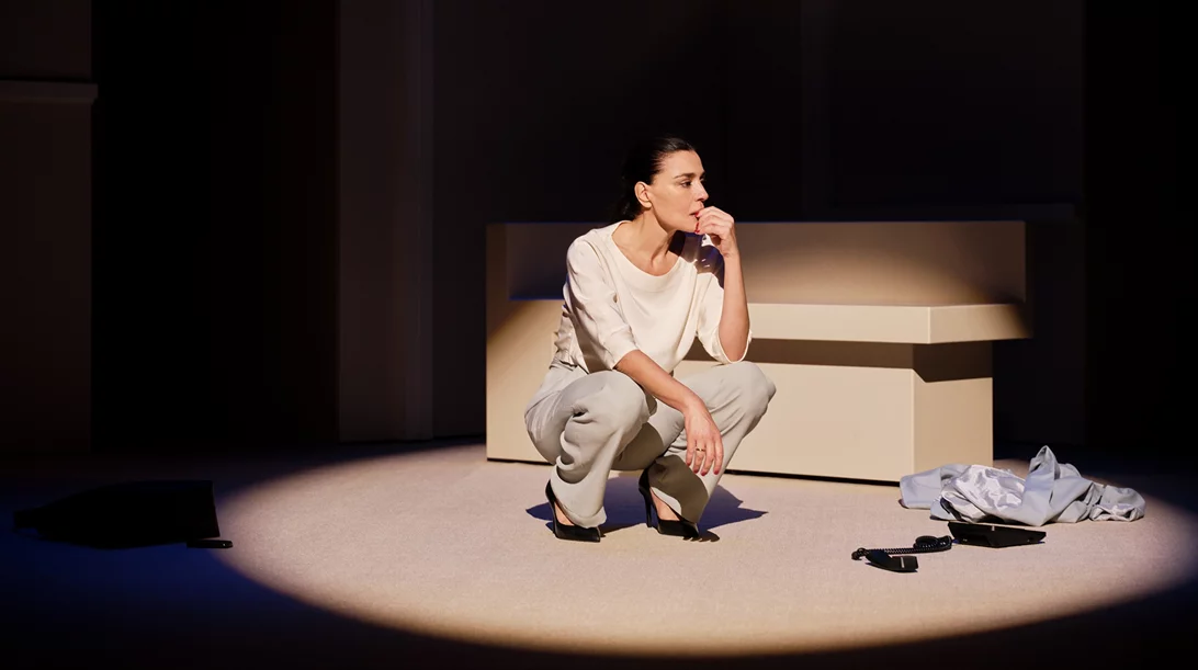 "Το ακρωτήρι": Τελευταίος μήνας παραστάσεων στο θέατρο Ιλίσια