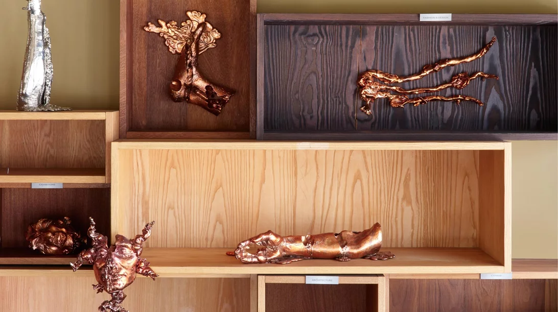 Έργα σύγχρονων καλλιτεχνών στους χώρους του "NEW Hotel"