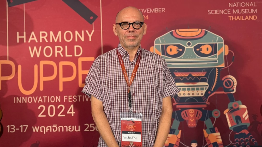 Ο Κωνσταντίνος Κορσοβίτης μας συστήνει τη μαγική τέχνη του Wayang