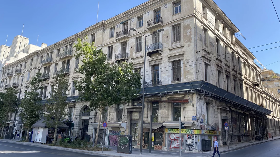 Το ιστορικό Μέγαρο Σλήμαν-Μελά στην Πανεπιστημίου γεμίζει με έργα τέχνης