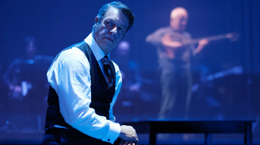 Παράταση παραστάσεων για το εξαιρετικά επιτυχημένο "Τα πήρες όλα κι έφυγες – Η ζωή του Στράτου Διονυσίου"