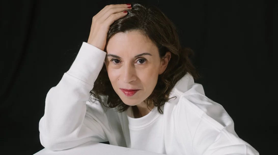 Η Σοφία Μαραθάκη θα σκηνοθετήσει τη "Βεγγέρα" του Ηλία Καπετανάκη στο Εθνικό