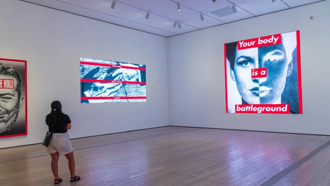 "Το κακό είναι καλό" και "η αλήθεια είναι μύθος" για την Barbara Kruger