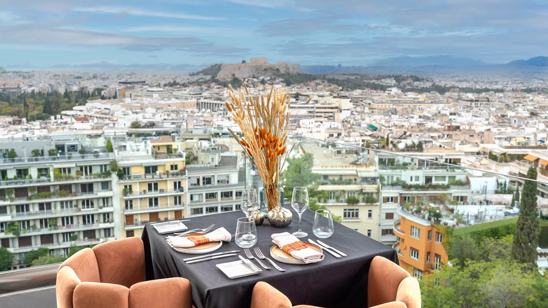 Thanksgiving και Beaujolais Nouveau στο La Suite Lounge Rooftop