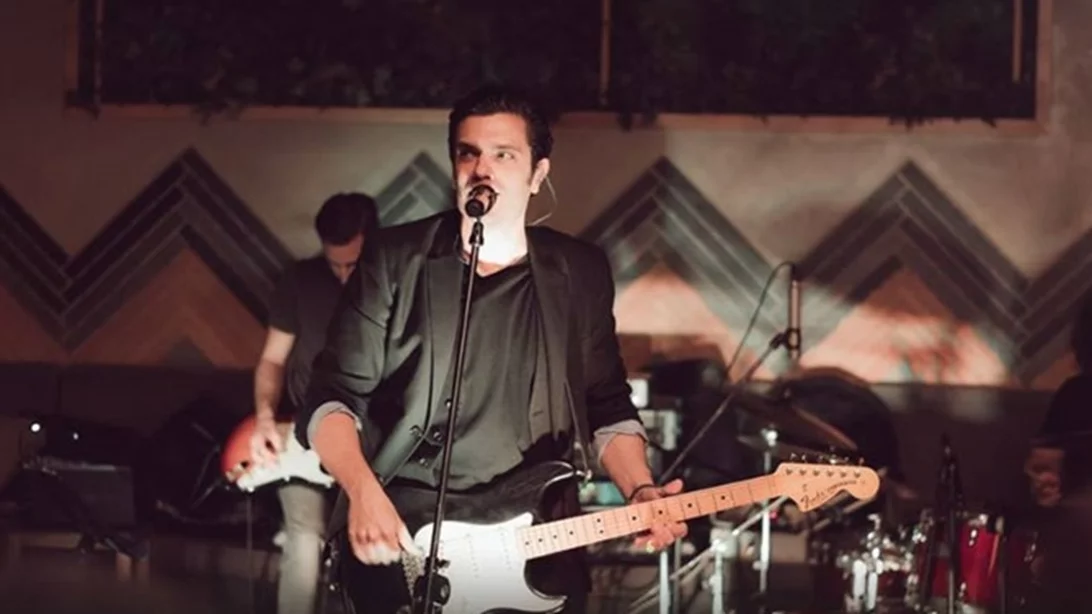 Ο Μύρωνας Στρατής έρχεται στο Stage7 για ένα αξέχαστο live party