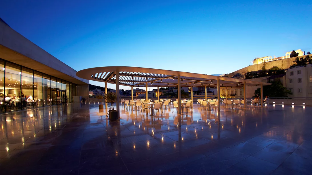 Τσικνοπέμπτη με θέα Ακρόπολη