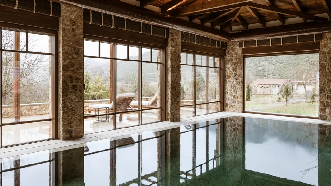 Hermea Grand Mountain Villa & Spa: Πολυτέλεια και Φύση στην Κορυφή της Κορινθίας