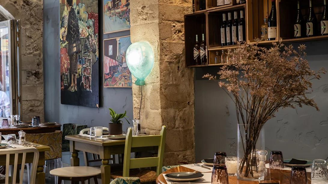 "1600 Raki Ba Raki": Ρεθυμνιώτικη καλοφαγία σε μοντέρνο τέμπο