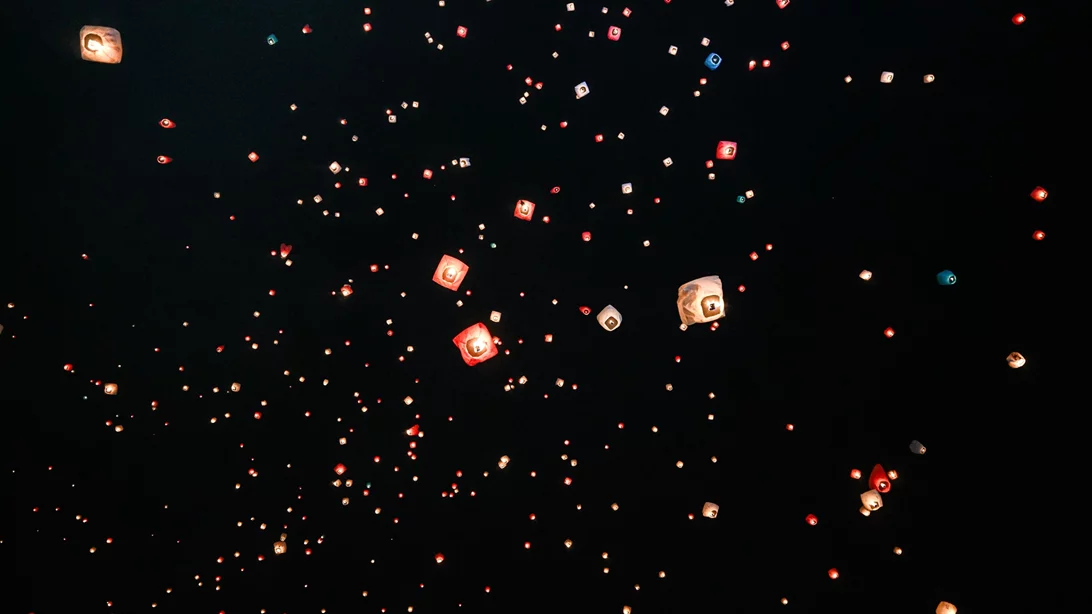 Η "Νύχτα των Ευχών" γιορτάζει τα Χριστούγεννα στην πλατεία Κοτζιά