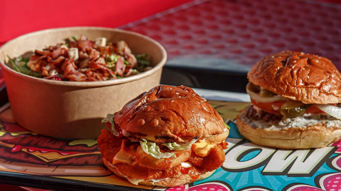 Street food στην Αθήνα: Προτάσεις για νοστιμιά από… χέρι που πρέπει να δοκιμάσετε