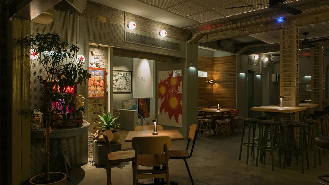 Στο Sister, οι Πέμπτες είναι scrap