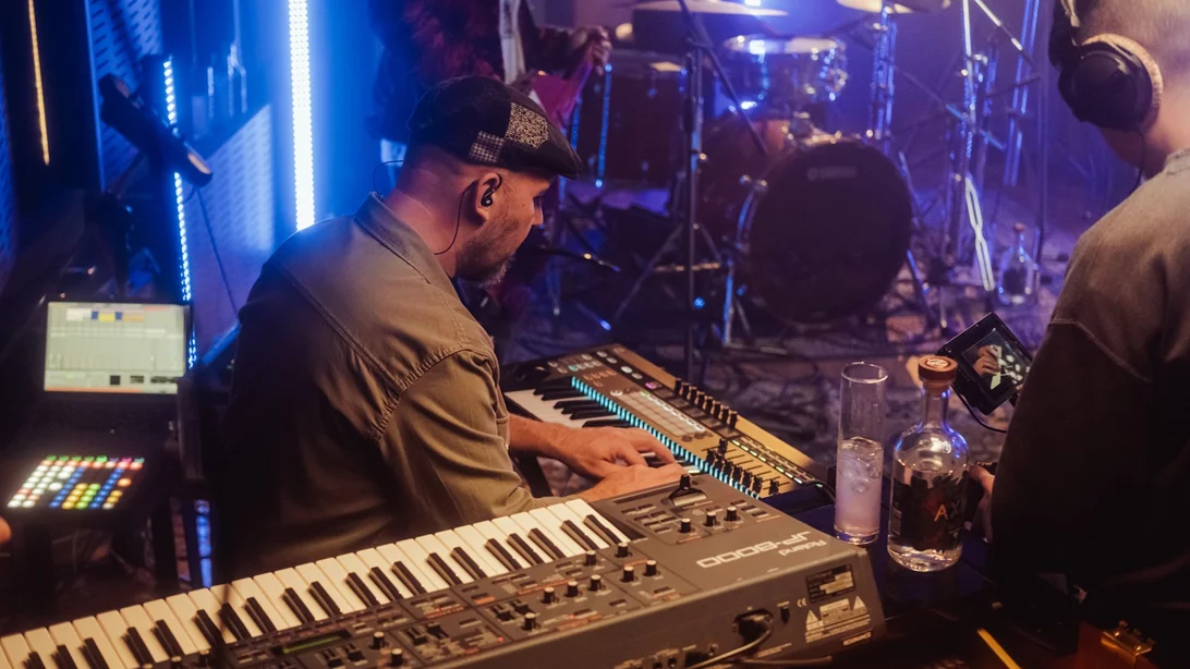 Ο Cayetano είναι κατά βάθος "κλασικό παιδί"