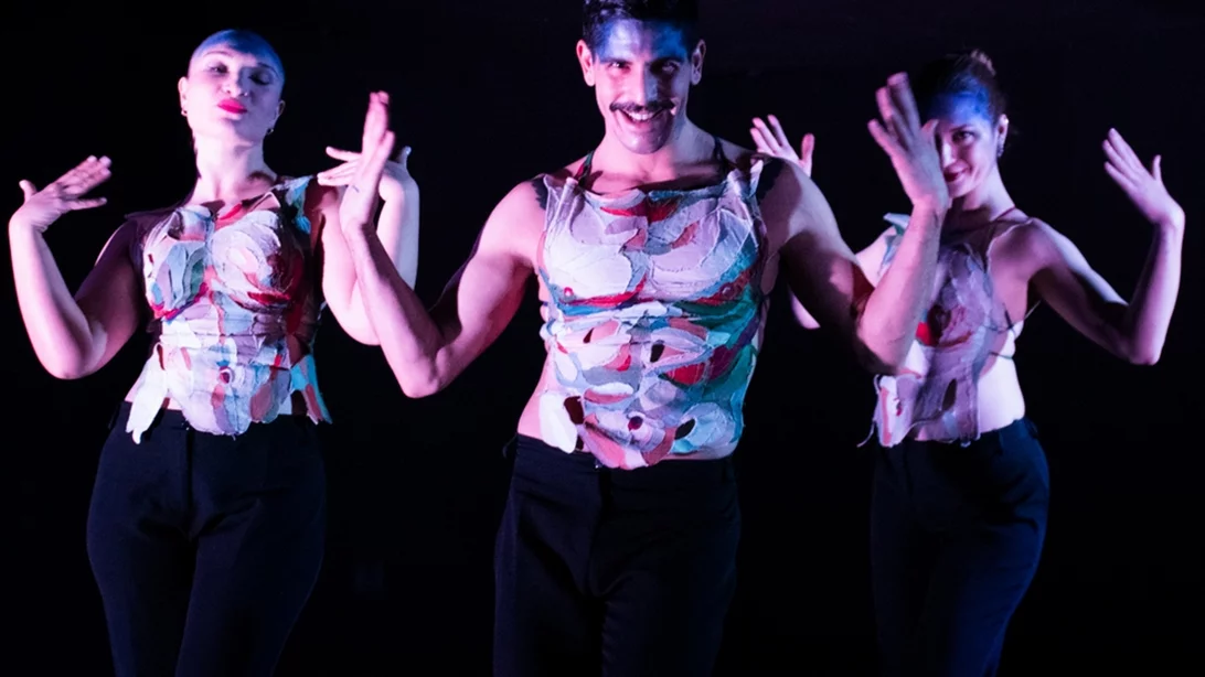 Τι κάνει... "(κρότο)" στο Ίδρυμα Μιχάλης Κακογιάννης;