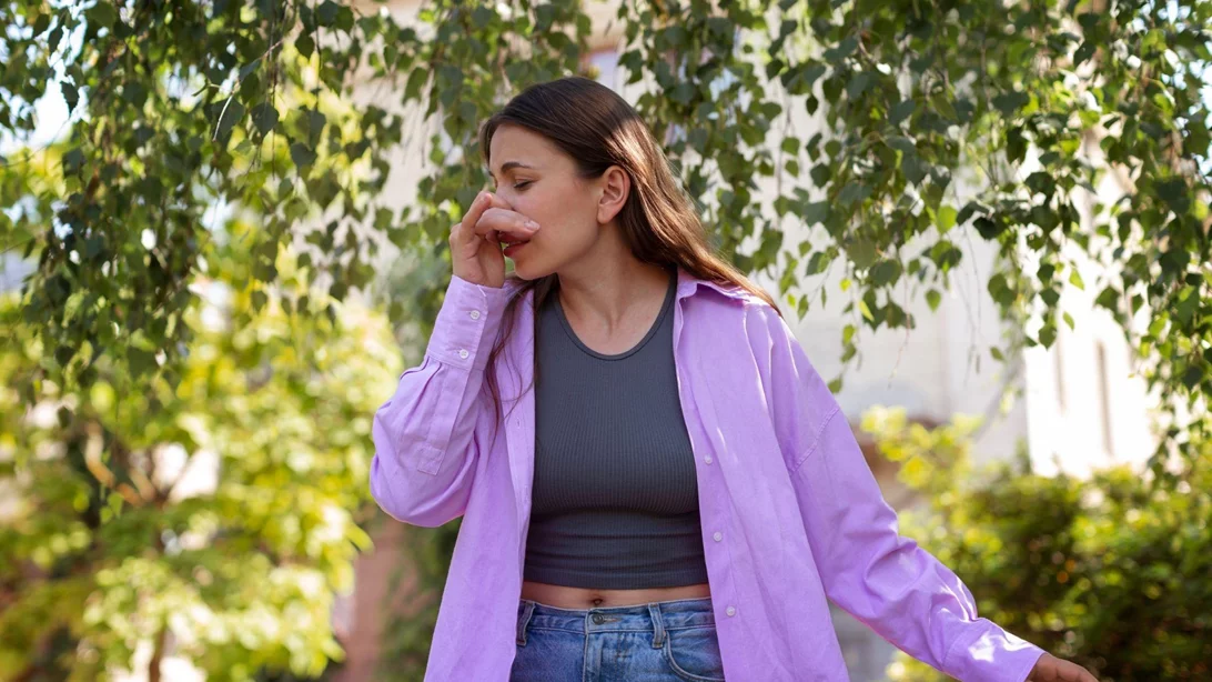 Κάθε άνοιξη τα ίδια; Καταρροή και ασταμάτητο φτέρνισμα; Η εξέταση για τις αλλεργίες της ανθοφορίας που θα σου λύσει όλες τις απορίες