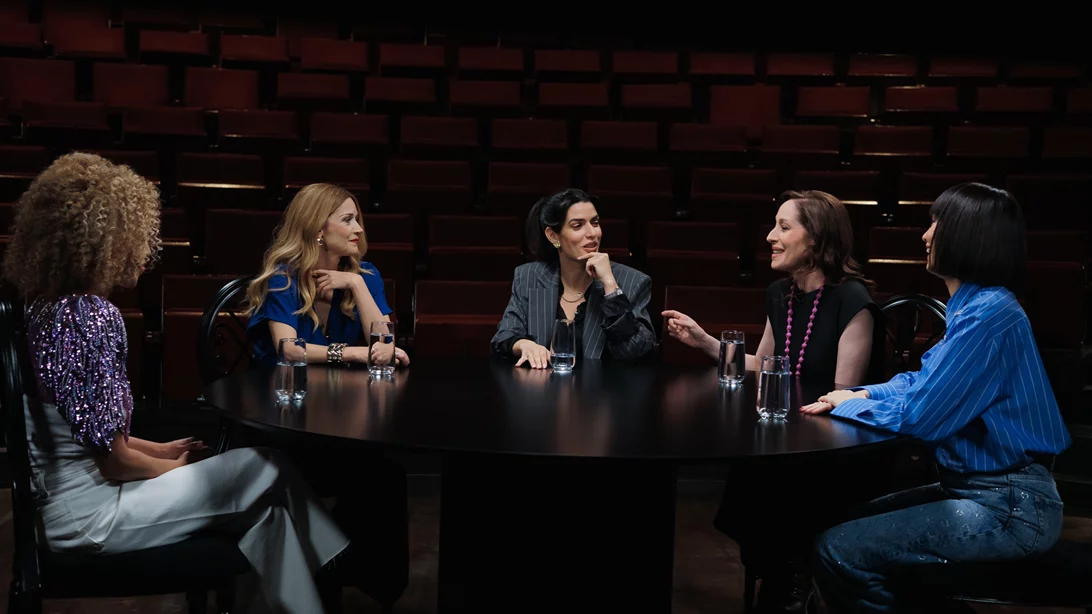 Η γυναικεία ταυτότητα στο πρώτο επεισόδιο των συζητήσεων "Main Characters"