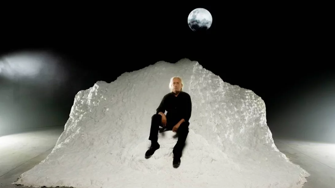 "Το Μπλουζ του Μικρού Πρίγκιπα": O Γιάννης Αγγελάκας σε μια νέα παράσταση-εμπειρία