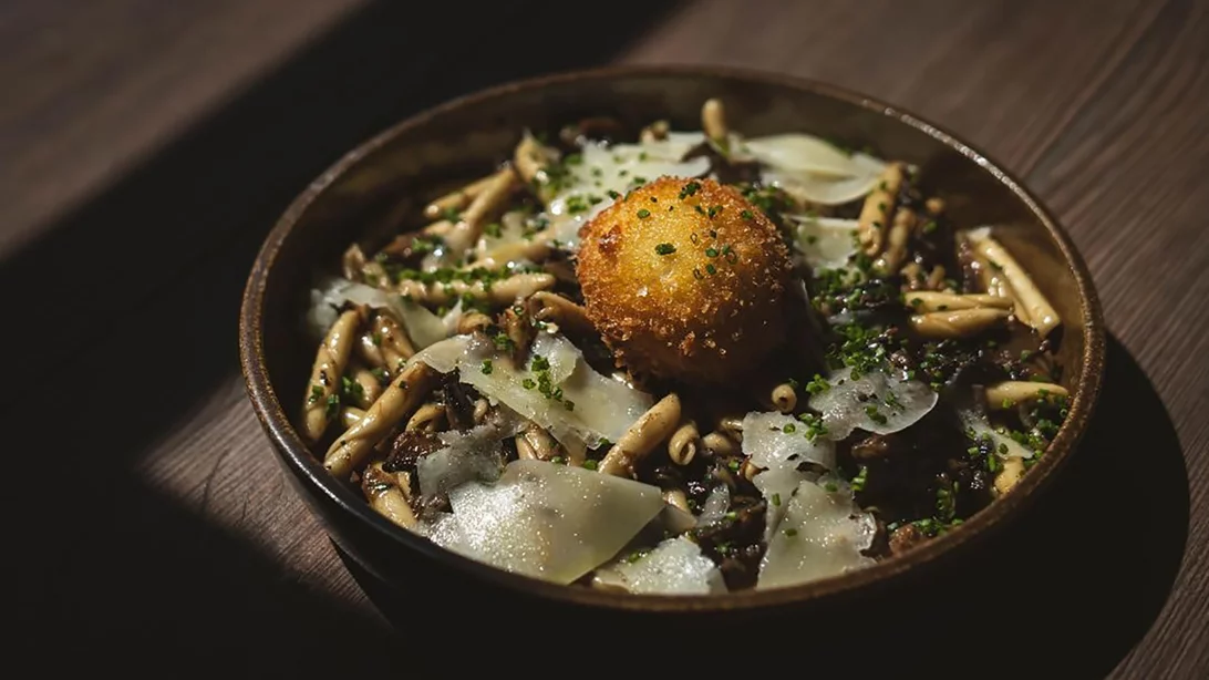 Η Αθήνα δοκιμάζει τα γαστρονομικά όριά της στο πιάτο