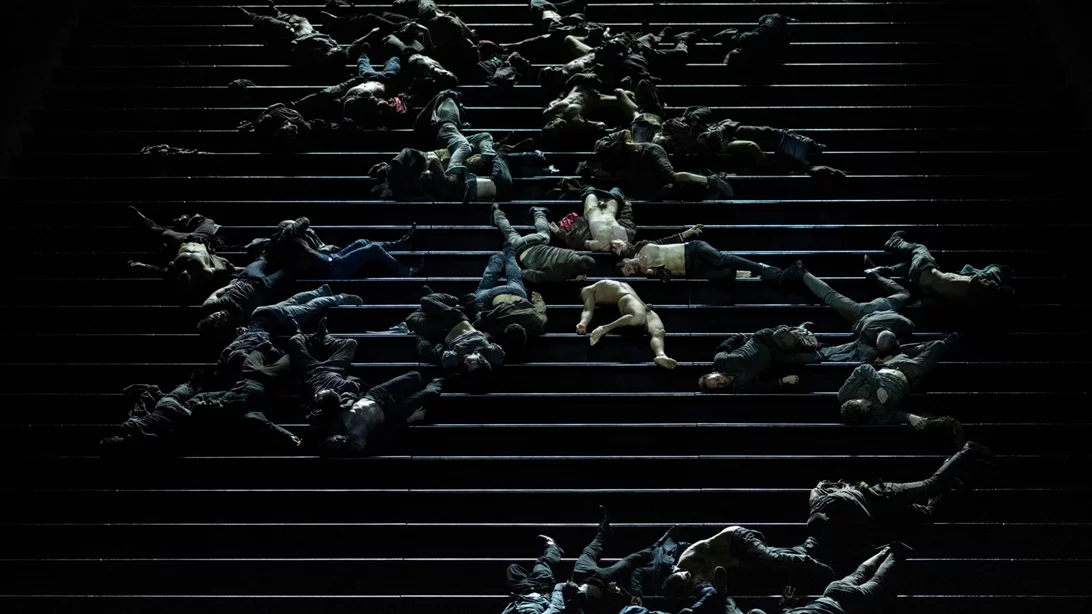 "Ρέκβιεμ για το τέλος του έρωτα": Ένα καθηλωτικό συλλογικό έργο τέχνης