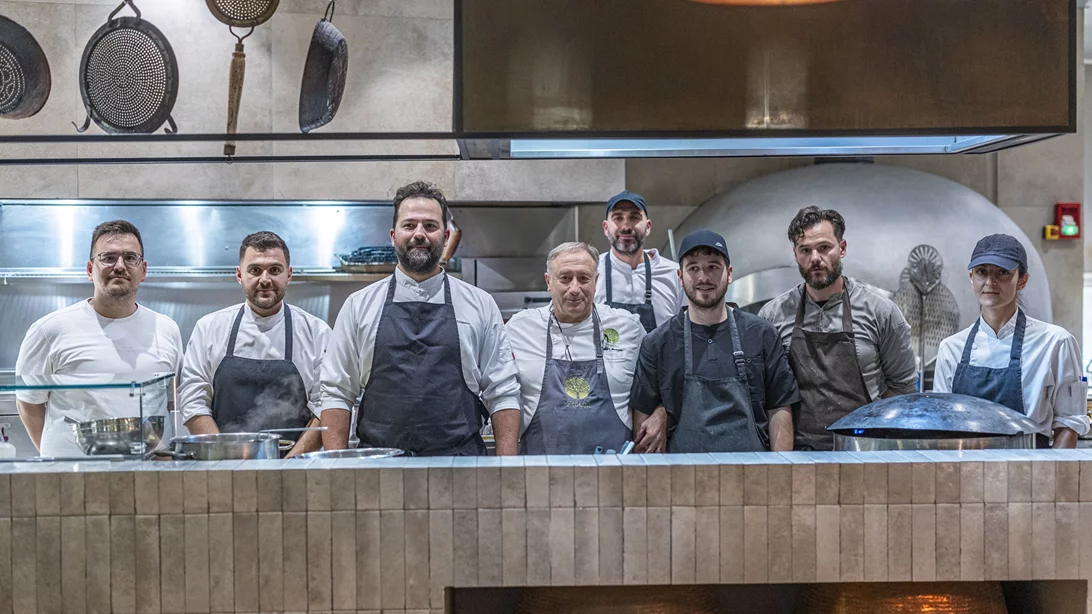 Symposio at Ark: Το Kaliya έφερε τον αέρα της Καλντέρας στη Γλυφάδα