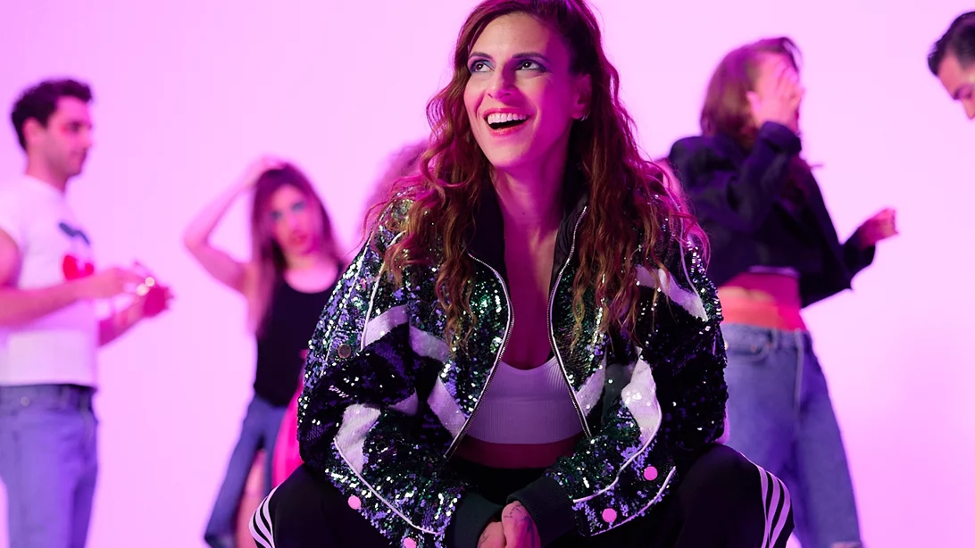 H Angelika Dusk σε ένα ξεσηκωτικό live με ελεύθερη είσοδο