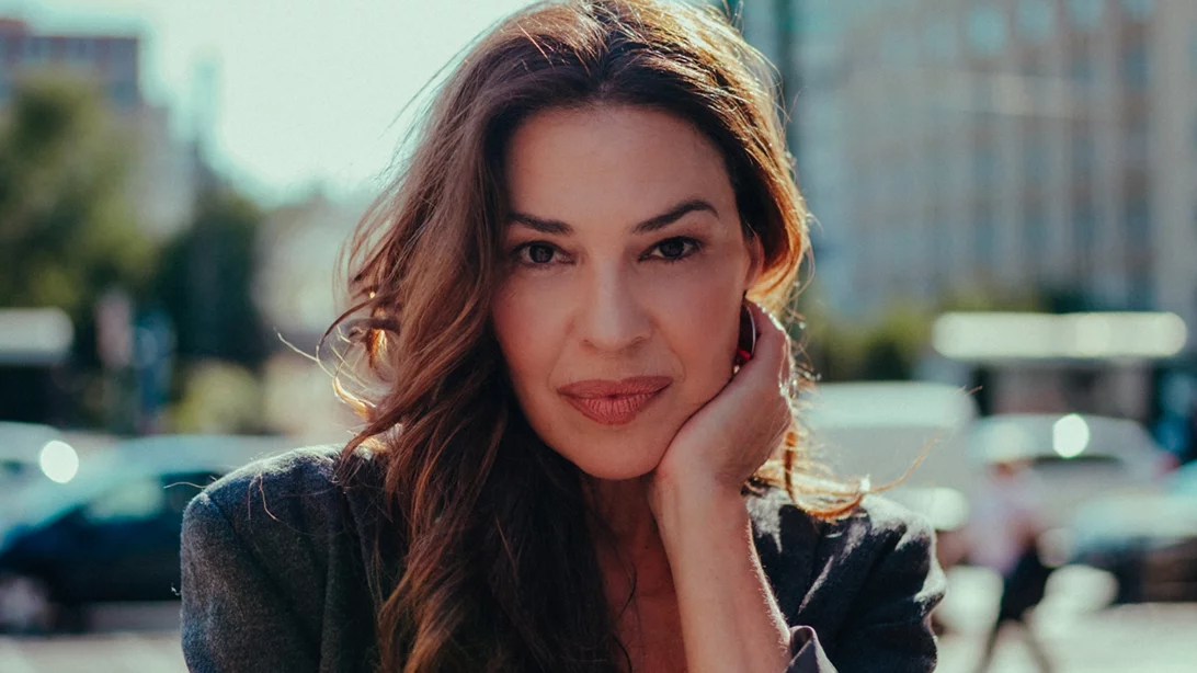 Η Ναταλία Δραγούμη δεν μπορεί να φανταστεί τον εαυτό της έξω από το θέατρο