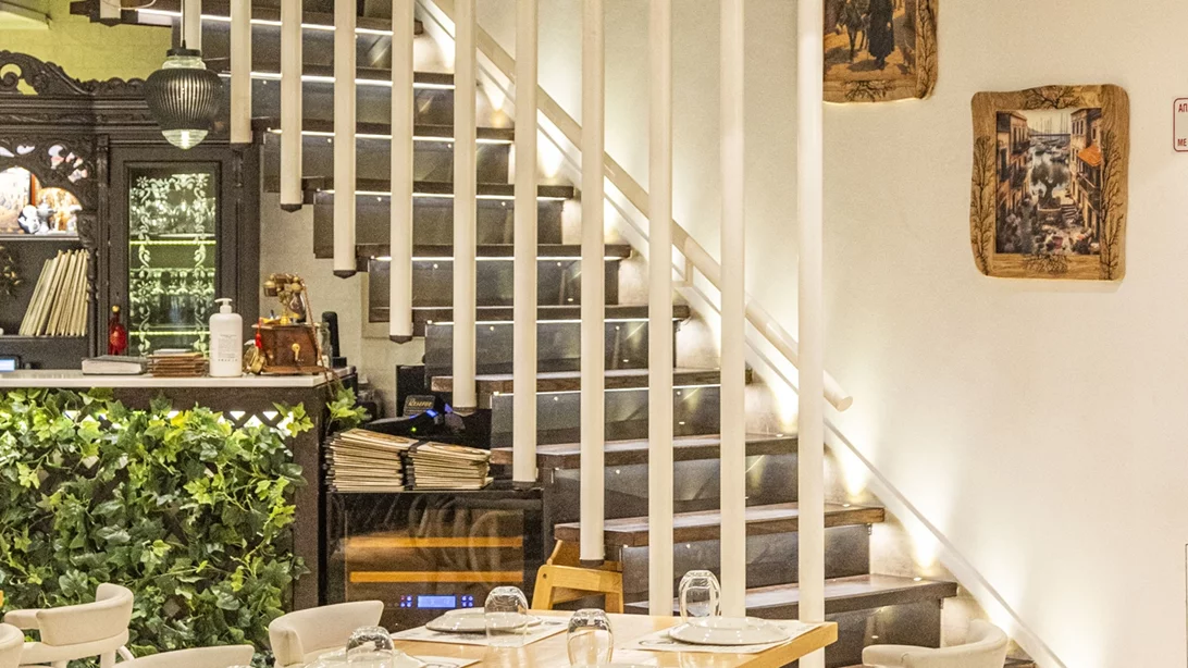 "Το Καπλάνι"