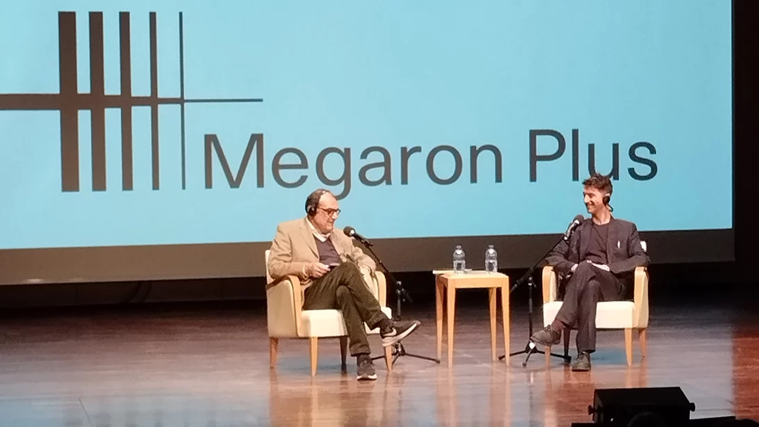 Βιντσέντζο Λατρόνικο: Η πολιτική ματαίωση, η μοναξιά και το υπαρξιακό αδιέξοδο των millennials