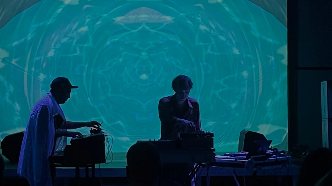 Indiewave Nights: Τα ανερχόμενα ονόματα της εγχώριας μουσικής σκηνής στο Ρομάντσο