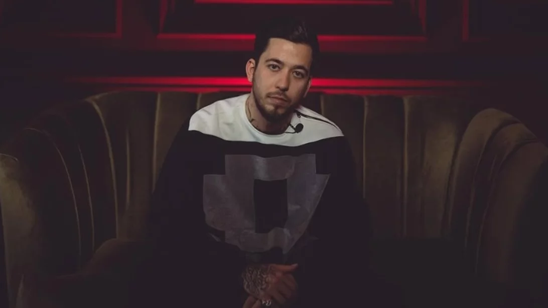 Mahmut Orhan: Ο viral Τούρκος DJ ηλεκτρίζει την Αθήνα