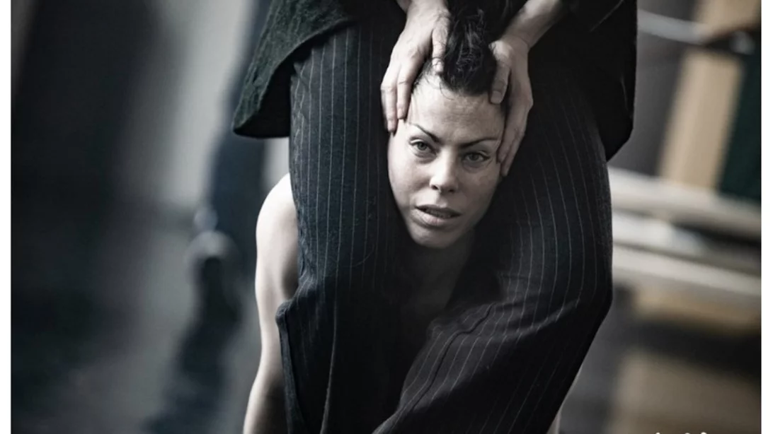 "Μάστερ και Μαργαρίτα": η ομάδα Κι όμΩς κινείται επιστρέφει για τρεις μόνο παραστάσεις