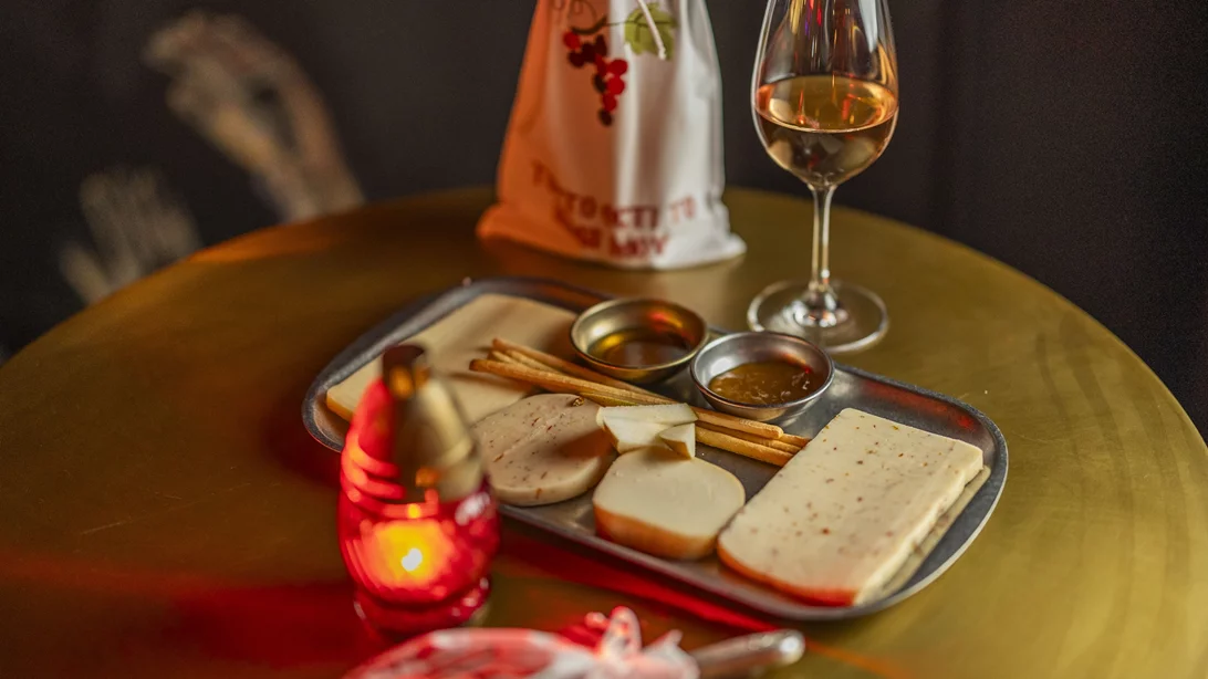 Τα νέα wine bars του κέντρου