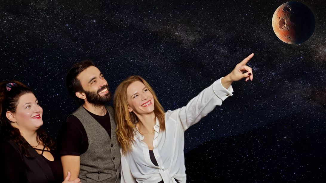 Από τη Gen Z στους παππούδες, η "Κέλλυ" μιλά για την ενηλικίωση σήμερα